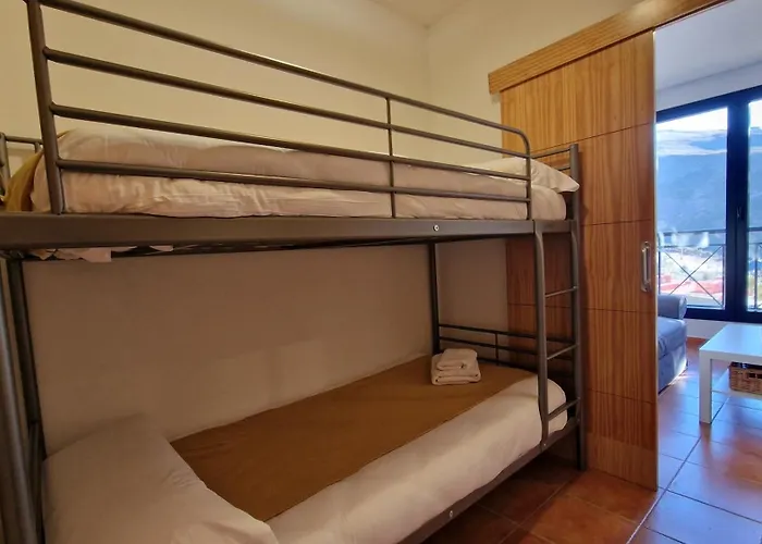 Imeda Monte Gorbea Apartment