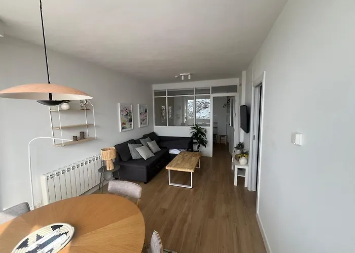 Imeda Monte Gorbea Apartment